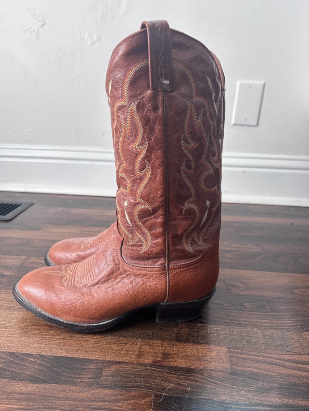 Tony Lama Rustic Brown Leather Cowboy Boots with Flame Stitching
